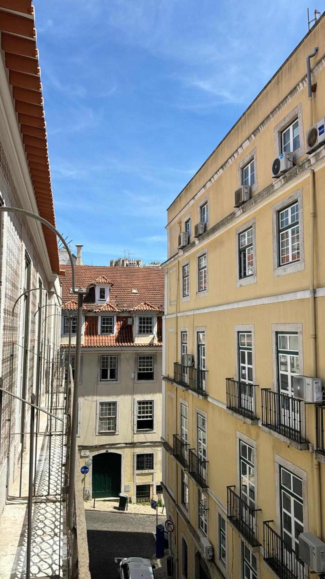 Comfortable Apartment In Downtown Lisbon For 4 People Exterior foto